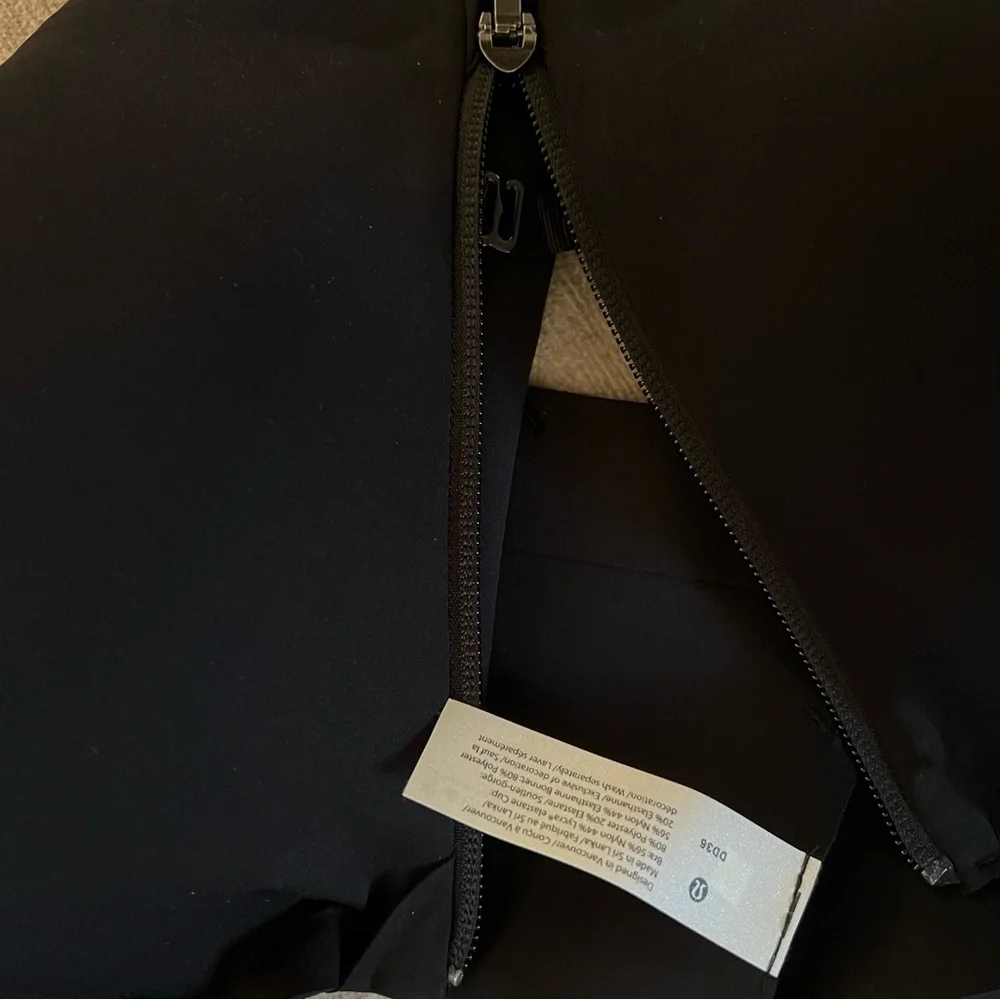 NWT lululemon Energy Zip-Front Bra High-Support - Picture 7 of 9